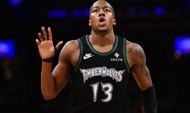 博鱼体育官方入口-道苏姆代表森林狼首发4胜1负 场均19分9板7助 三分命中率48%