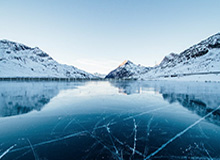 博鱼体育登录入口-圣诞大战看哪场？库里字母陪衬 湖人独行侠唱主角